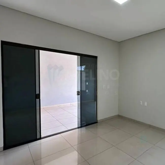 Foto 3 de Casa com 3 quartos à venda, 360m2 em Parque Nova Dourados, Dourados - MS