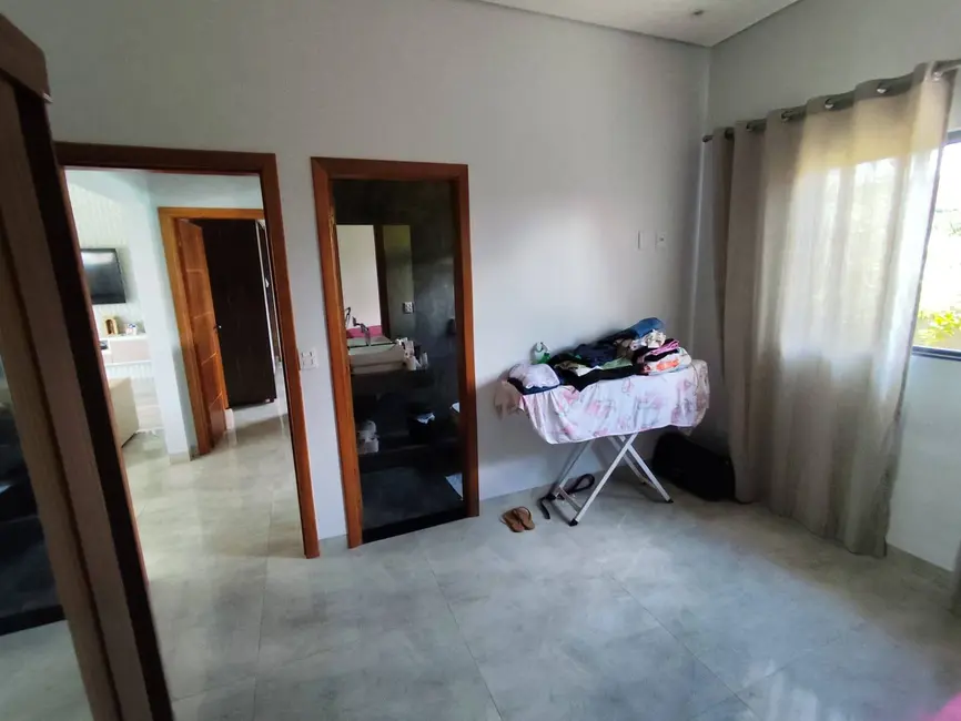 Foto 6 de Casa com 3 quartos à venda, 420m2 em Parque Alvorada, Dourados - MS