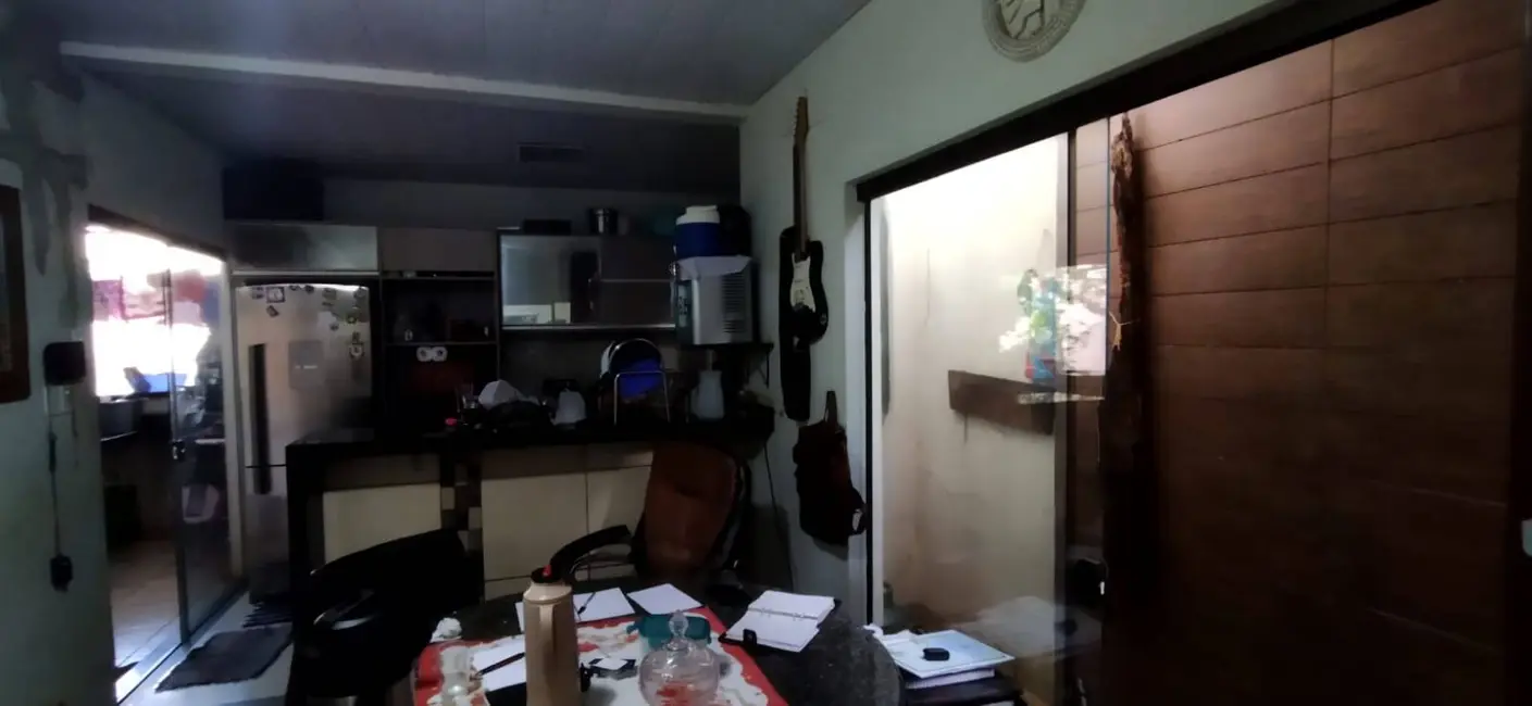 Foto 4 de Casa com 3 quartos à venda, 220m2 em Dourados - MS