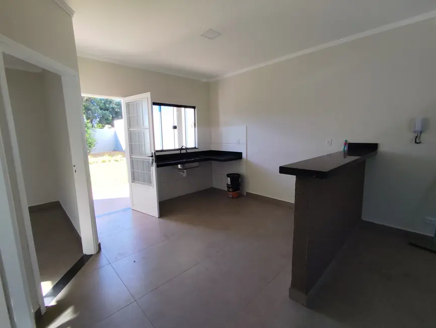 Foto 4 de Casa com 2 quartos à venda, 377m2 em Altos do Indaiá, Dourados - MS