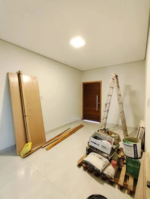 Foto 4 de Casa com 3 quartos à venda, 360m2 em Dourados - MS