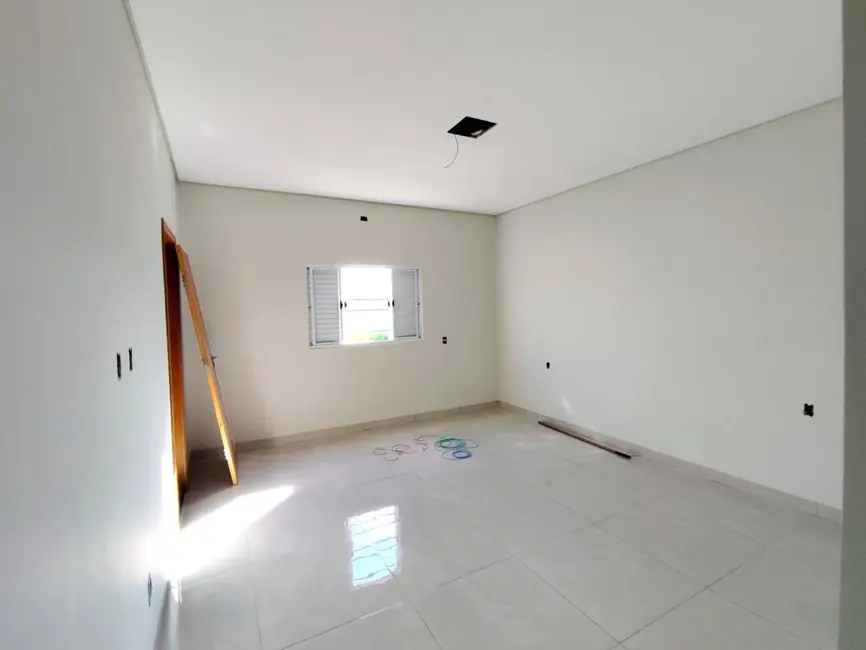 Foto 8 de Casa com 3 quartos à venda, 360m2 em Dourados - MS