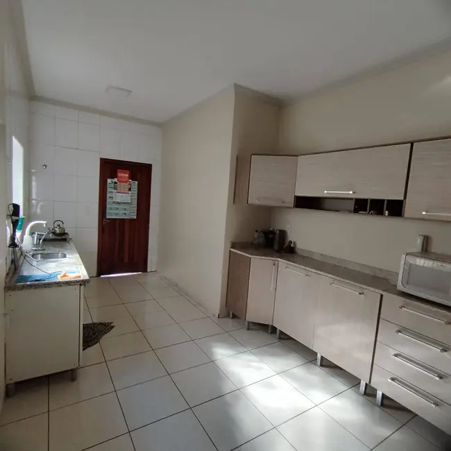 Foto 6 de Casa com 4 quartos à venda, 420m2 em Jardim Caramuru, Dourados - MS