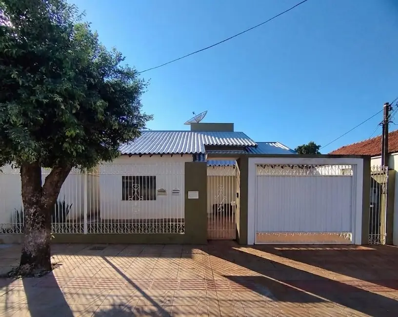 Foto 1 de Casa com 4 quartos à venda, 420m2 em Jardim Caramuru, Dourados - MS