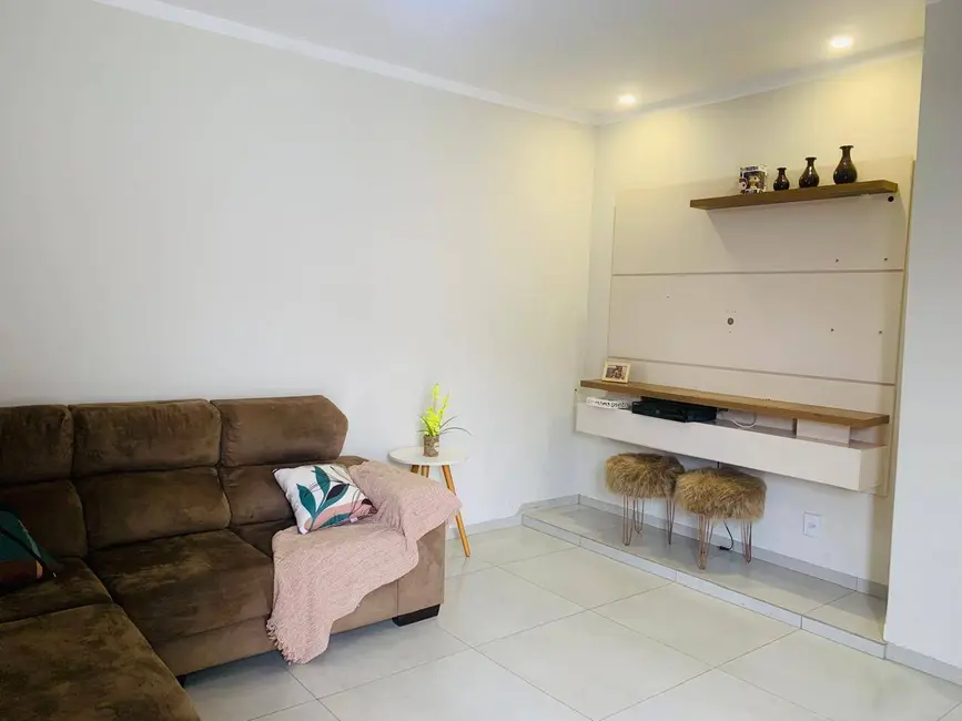 Foto 2 de Casa com 3 quartos à venda, 275m2 em Cohafaba III Plano, Dourados - MS