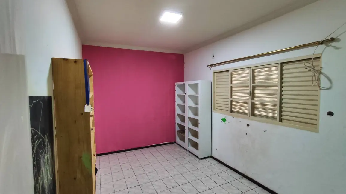 Foto 8 de Casa com 3 quartos à venda, 242m2 em Cohafaba III Plano, Dourados - MS