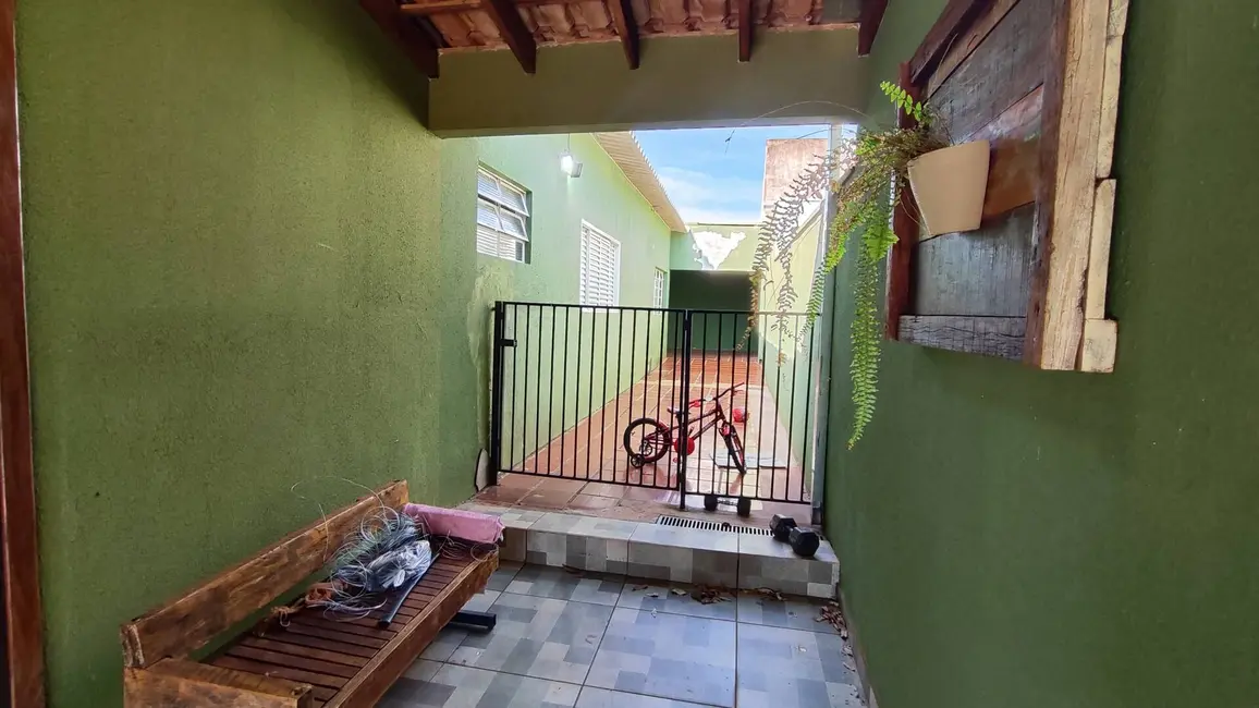 Foto 4 de Casa com 3 quartos à venda, 242m2 em Cohafaba III Plano, Dourados - MS