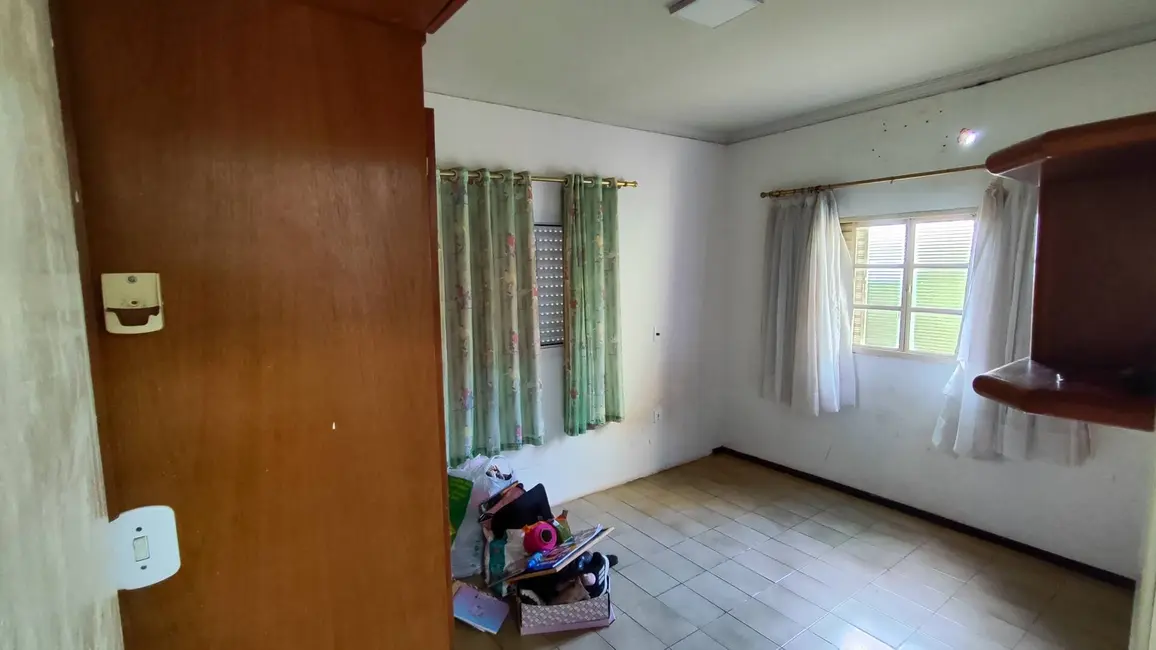 Foto 7 de Casa com 3 quartos à venda, 242m2 em Cohafaba III Plano, Dourados - MS