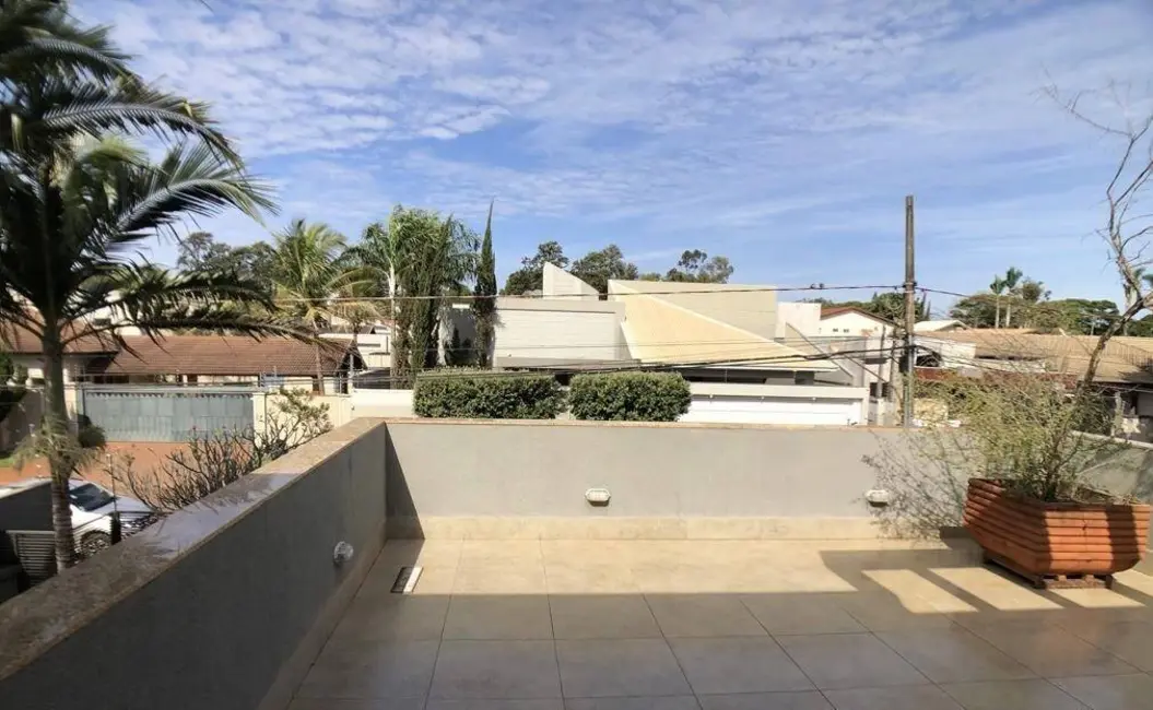 Foto 3 de Casa com 5 quartos à venda, 600m2 em Vila Progresso, Dourados - MS