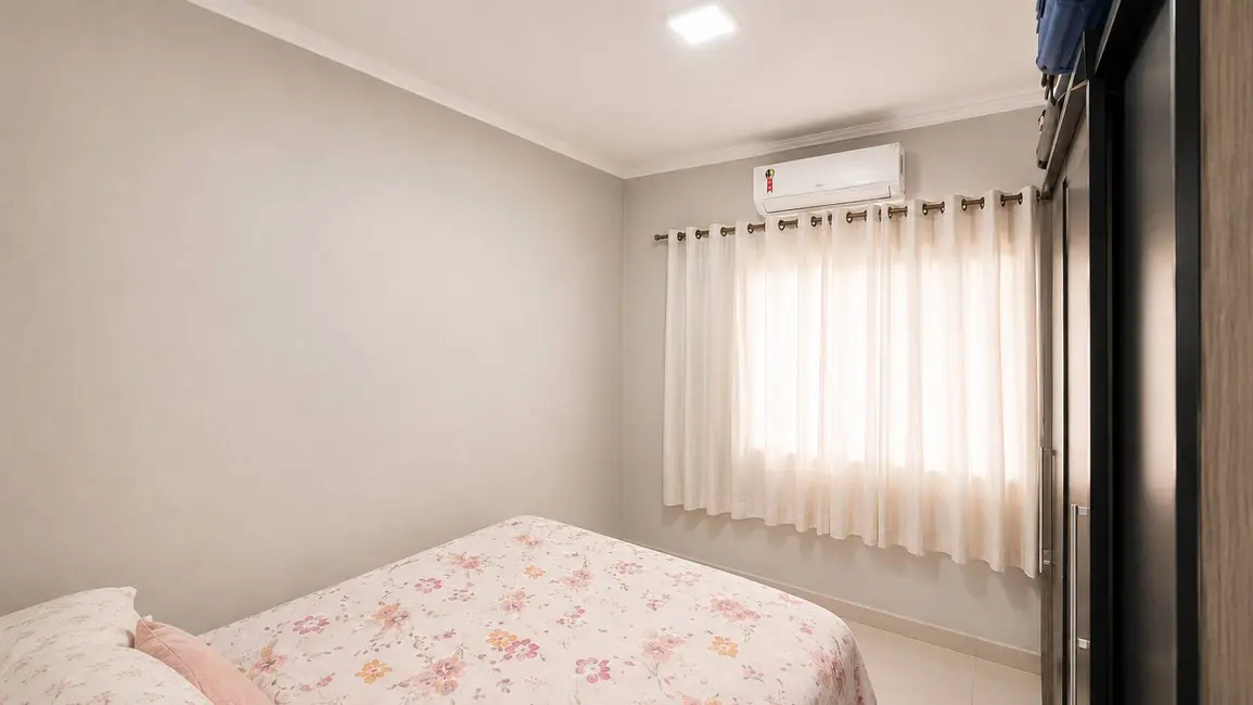 Foto 7 de Casa com 2 quartos à venda, 126m2 em Esplanada, Dourados - MS