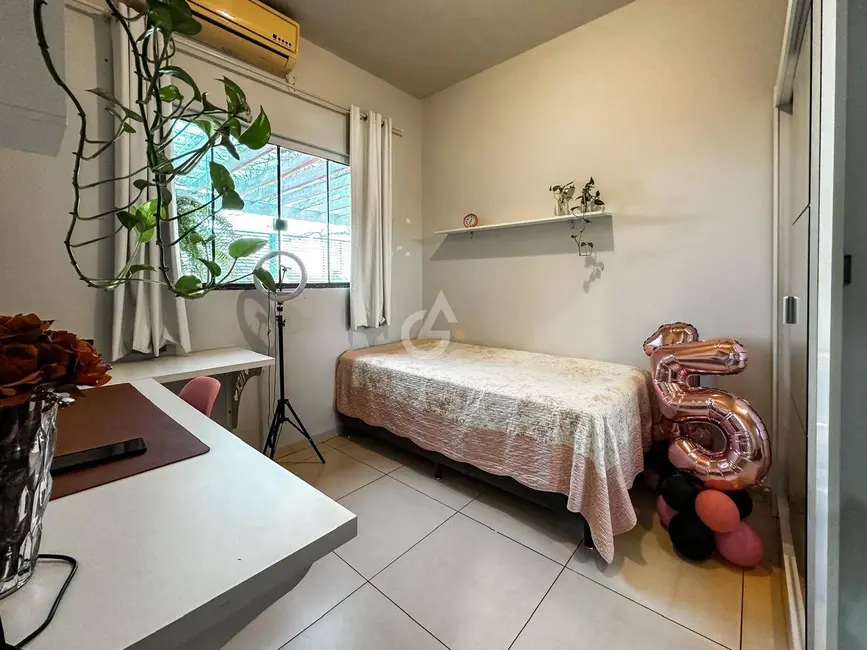 Foto 8 de Casa com 3 quartos à venda, 140m2 em Altos do Indaiá, Dourados - MS