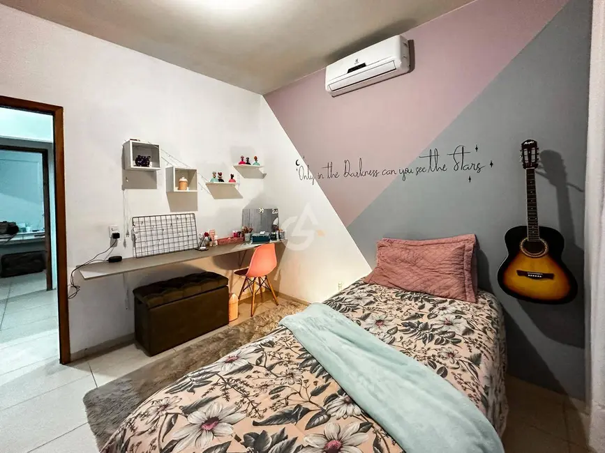 Foto 4 de Casa com 3 quartos à venda, 140m2 em Altos do Indaiá, Dourados - MS