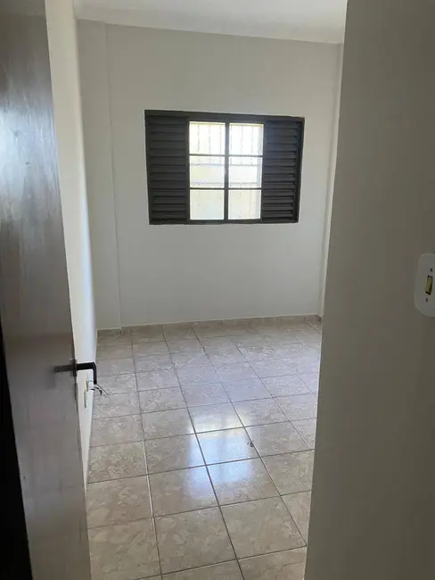 Foto 9 de Apartamento com 3 quartos à venda, 1200m2 em Vila Amaral, Dourados - MS