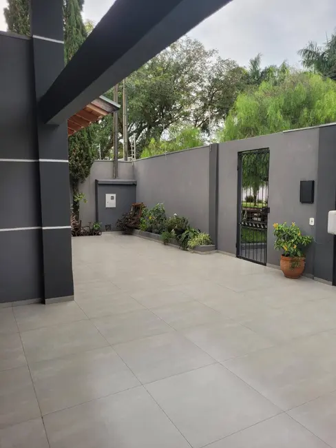 Foto 3 de Casa com 3 quartos à venda, 360m2 em Jardim Mônaco, Dourados - MS
