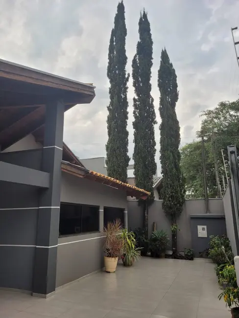 Foto 5 de Casa com 3 quartos à venda, 360m2 em Jardim Mônaco, Dourados - MS