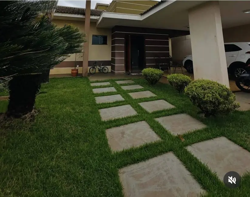 Foto 1 de Casa com 3 quartos à venda, 360m2 em Parque Alvorada, Dourados - MS