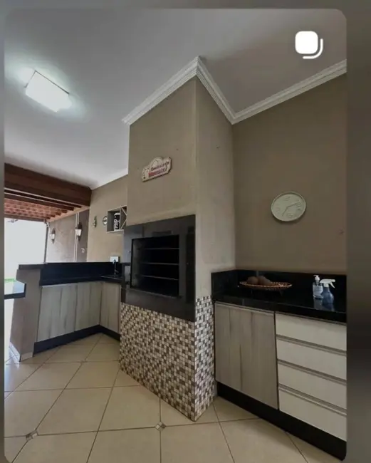 Foto 8 de Casa com 3 quartos à venda, 360m2 em Parque Alvorada, Dourados - MS