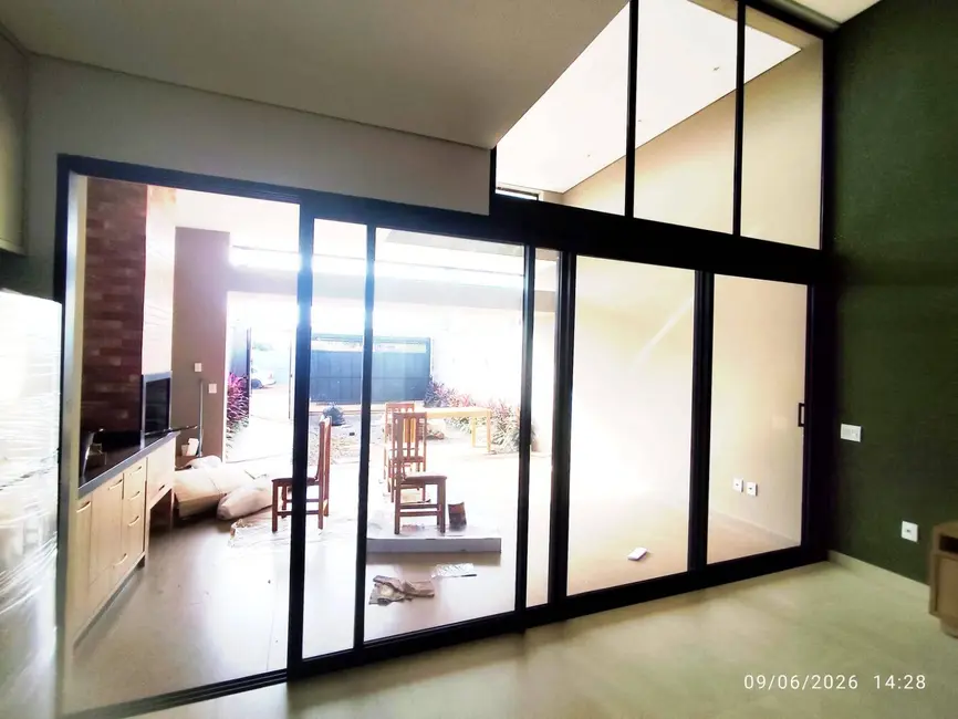Foto 8 de Casa com 3 quartos à venda, 173m2 em Dourados - MS