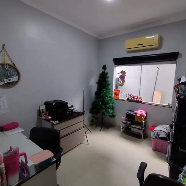 Foto 6 de Casa com 3 quartos à venda, 360m2 em Parque Alvorada, Dourados - MS