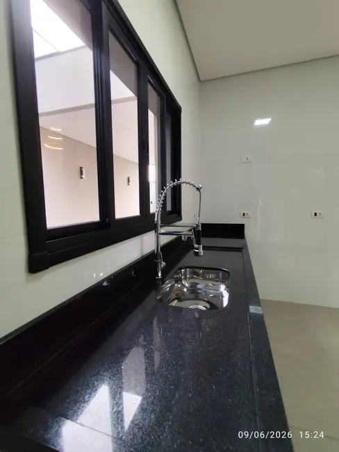Casa com 3 quartos à venda, 360m2 em Dourados - MS - imagem 7 Foto 7 de Casa com 3 quartos à venda, 360m2 em Dourados - MS