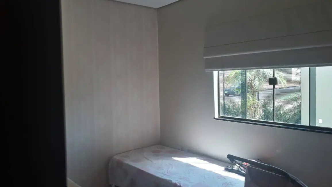 Foto 9 de Casa com 3 quartos à venda, 420m2 em Parque Alvorada, Dourados - MS