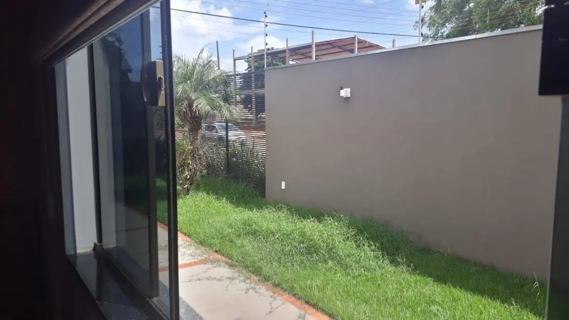 Foto 6 de Casa com 3 quartos à venda, 420m2 em Parque Alvorada, Dourados - MS
