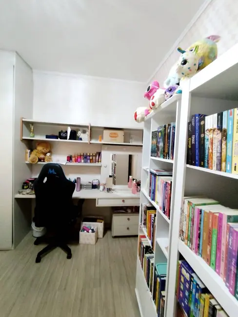 Foto 9 de Casa com 3 quartos à venda, 300m2 em BNH I Plano, Dourados - MS