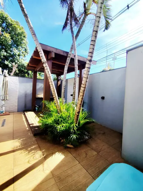 Foto 9 de Casa com 3 quartos à venda, 360m2 em Jardim São Pedro, Dourados - MS