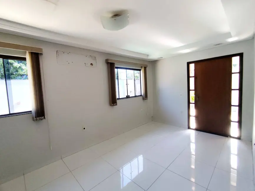 Foto 8 de Casa com 3 quartos à venda, 360m2 em Jardim São Pedro, Dourados - MS