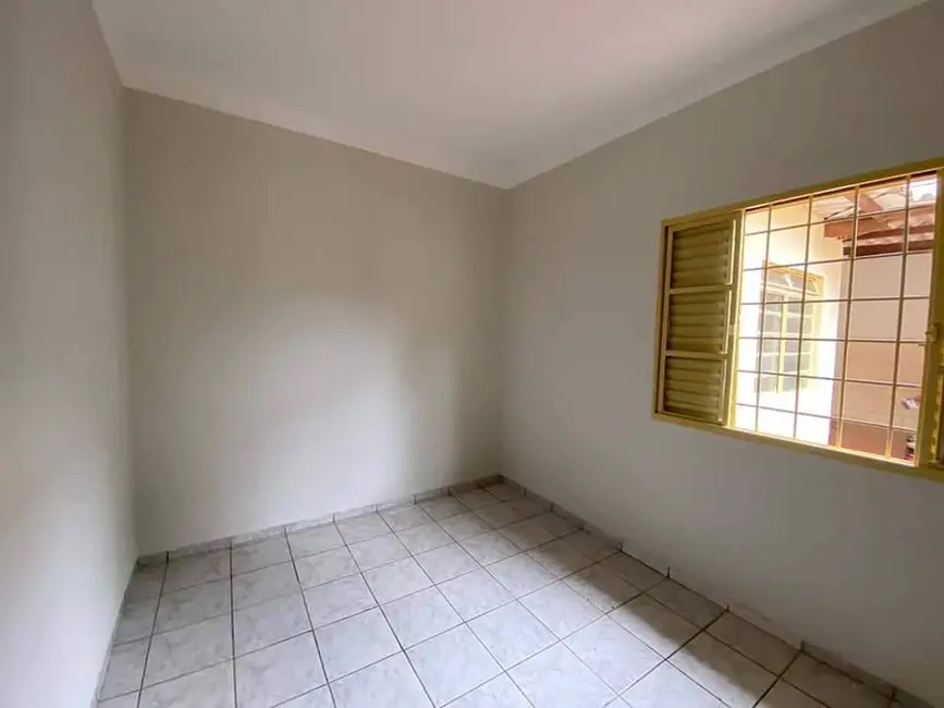 Foto 6 de Casa com 3 quartos à venda, 250m2 em Dourados - MS
