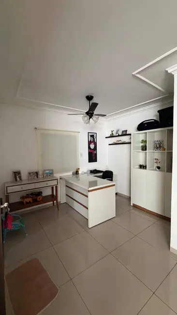 Foto 7 de Casa com 3 quartos à venda, 242m2 em Dourados - MS