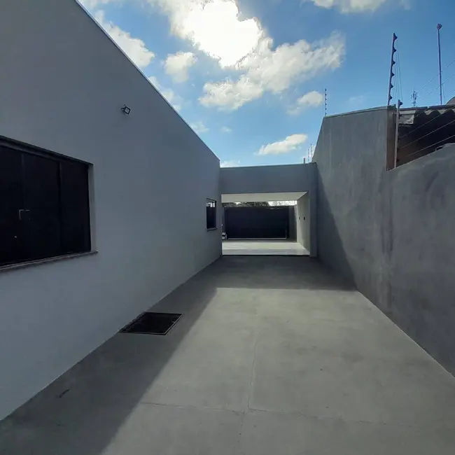 Foto 4 de Casa com 4 quartos à venda, 360m2 em Jardim Novo Horizonte, Dourados - MS