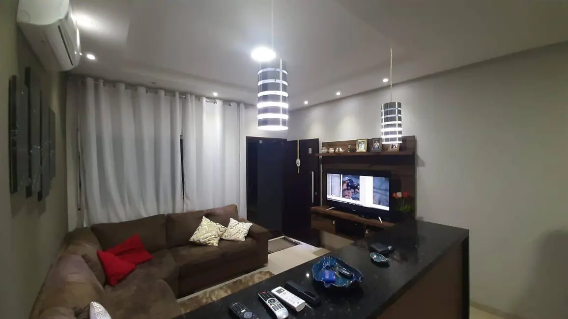 Casa com 3 quartos à venda, 220m2 em Parque Alvorada, Dourados - MS - imagem 6 Foto 6 de Casa com 3 quartos à venda, 220m2 em Parque Alvorada, Dourados - MS