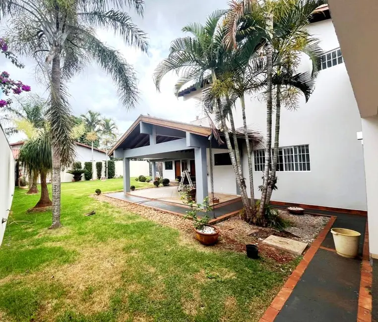 Foto 8 de Casa com 4 quartos à venda, 578m2 em Jardim Europa, Dourados - MS