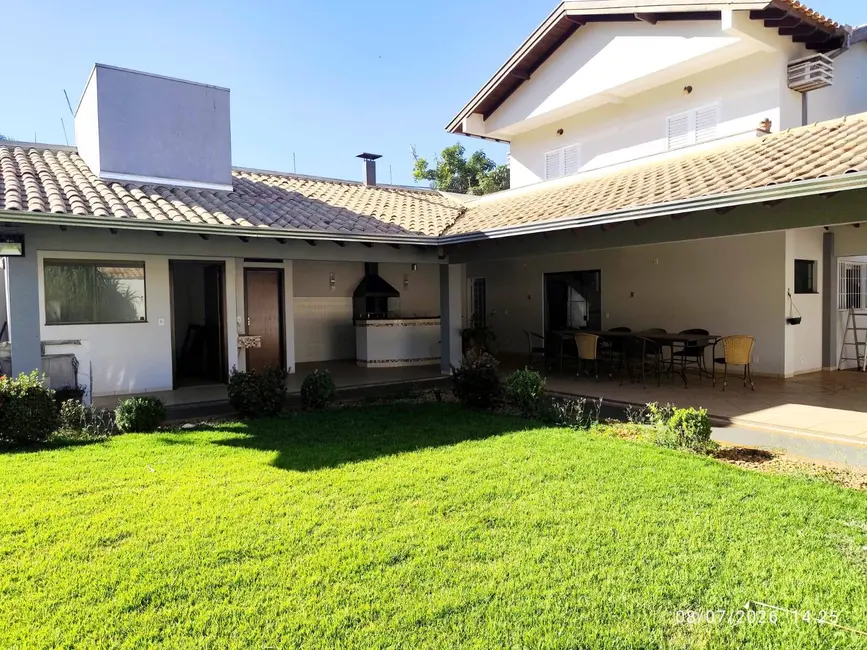 Foto 2 de Casa com 4 quartos à venda, 578m2 em Jardim Europa, Dourados - MS