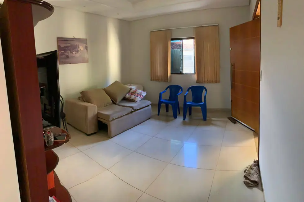 Foto 7 de Casa com 3 quartos à venda, 360m2 em Jardim Água Boa, Dourados - MS