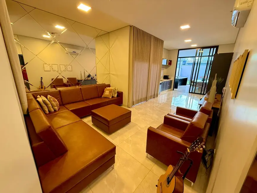 Foto 5 de Casa à venda, 360m2 em Parque Alvorada, Dourados - MS