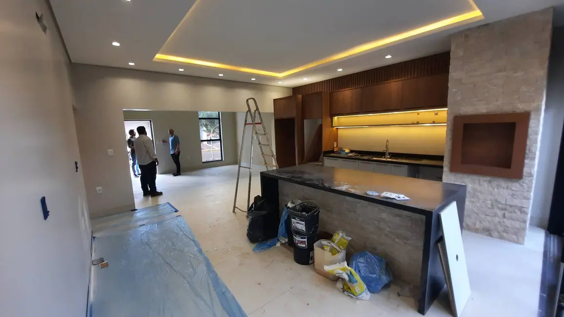 Foto 5 de Casa à venda, 256m2 em Dourados - MS