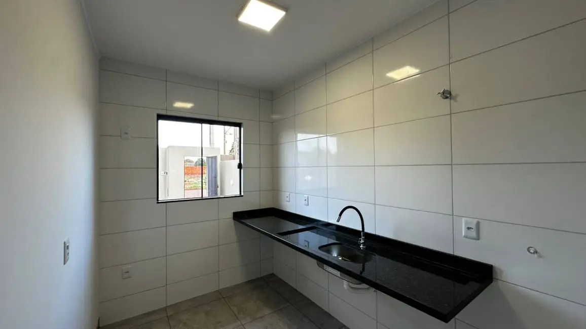 Foto 5 de Casa com 2 quartos à venda, 180m2 em Jardim Guaicurus, Dourados - MS