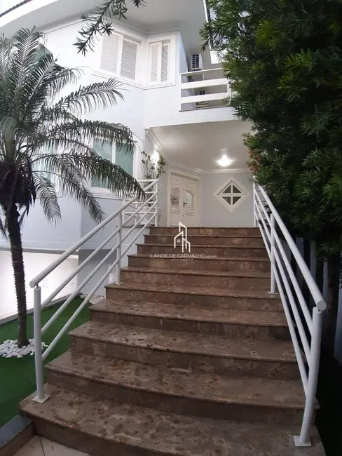 Sobrado com 4 quartos à venda, 345m2 em Jardim Leonor Mendes de Barros, São Paulo - SP - imagem 1 Foto 1 de Sobrado com 4 quartos à venda, 345m2 em Jardim Leonor Mendes de Barros, São Paulo - SP