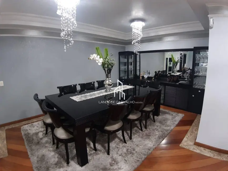 Sobrado com 4 quartos à venda, 345m2 em Jardim Leonor Mendes de Barros, São Paulo - SP - imagem 6 Foto 6 de Sobrado com 4 quartos à venda, 345m2 em Jardim Leonor Mendes de Barros, São Paulo - SP