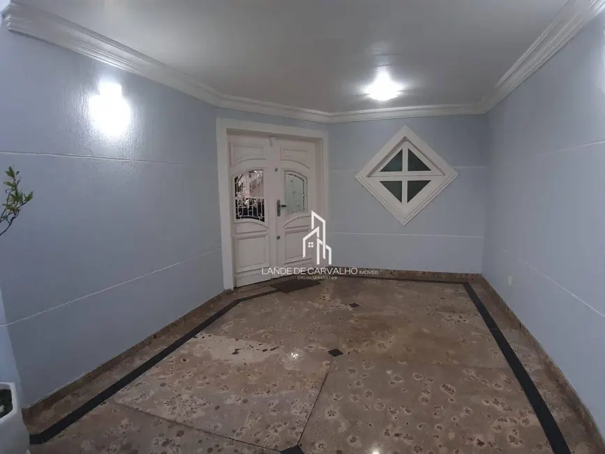 Sobrado com 4 quartos à venda, 345m2 em Jardim Leonor Mendes de Barros, São Paulo - SP - imagem 3 Foto 3 de Sobrado com 4 quartos à venda, 345m2 em Jardim Leonor Mendes de Barros, São Paulo - SP