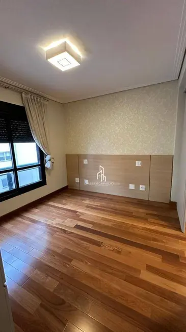 Apartamento com 4 quartos à venda, 220m2 em Santana, São Paulo - SP - imagem 8 Foto 8 de Apartamento com 4 quartos à venda, 220m2 em Santana, São Paulo - SP