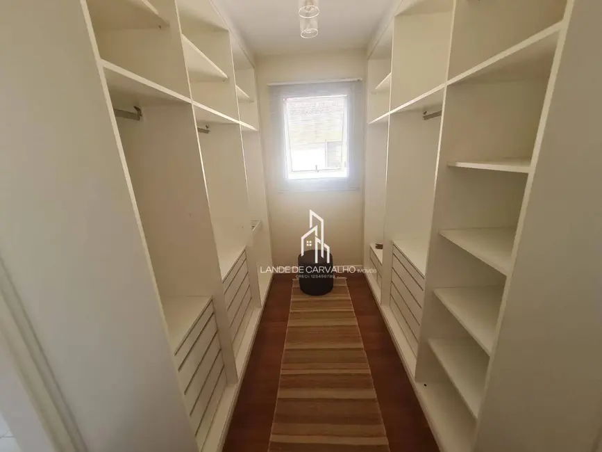 Foto 7 de Sobrado com 3 quartos à venda, 236m2 em Jardim Leonor Mendes de Barros, São Paulo - SP