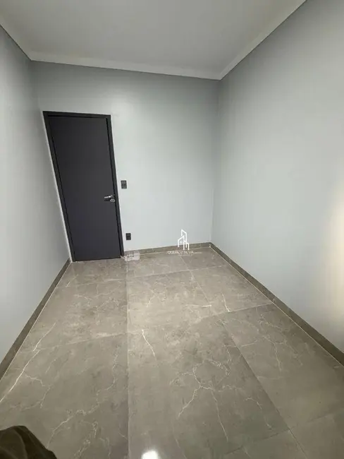 Foto 2 de Sobrado com 3 quartos à venda, 102m2 em Jardim Santa Cruz (Campo Grande), São Paulo - SP