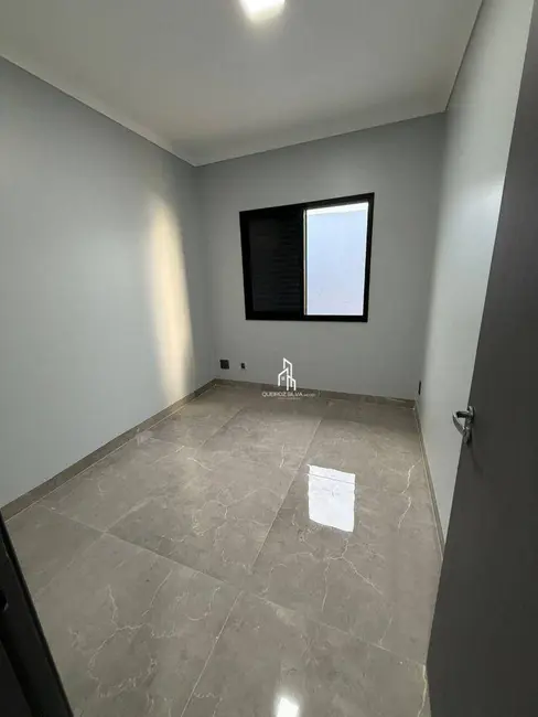 Foto 3 de Sobrado com 3 quartos à venda, 102m2 em Jardim Santa Cruz (Campo Grande), São Paulo - SP