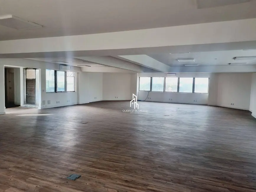 Foto 3 de Sala Comercial à venda e para alugar, 437m2 em Cidade Monções, São Paulo - SP