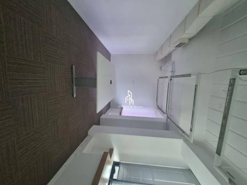 Sala Comercial para alugar, 374m2 em Brooklin Novo, São Paulo - SP - imagem 9 Foto 9 de Sala Comercial para alugar, 374m2 em Brooklin Novo, São Paulo - SP