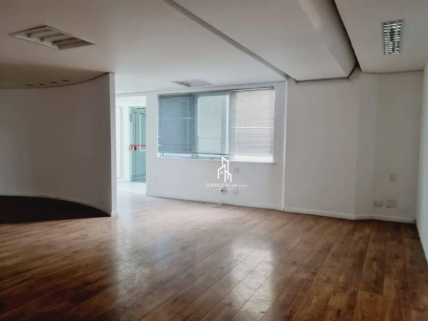 Sala Comercial à venda e para alugar, 437m2 em Cidade Monções, São Paulo - SP - imagem 1 Foto 1 de Sala Comercial à venda e para alugar, 437m2 em Cidade Monções, São Paulo - SP