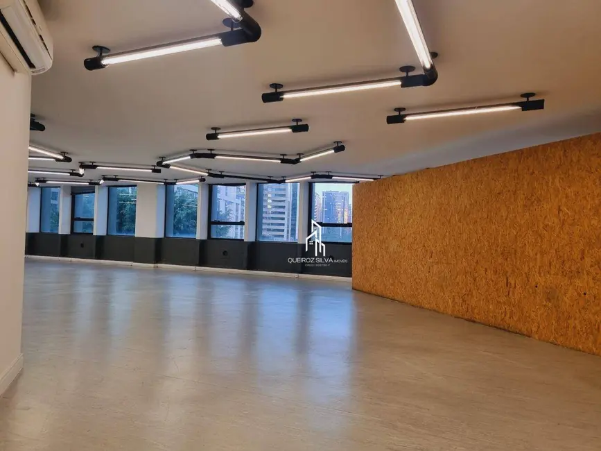 Loft / Flat à venda e para alugar, 286m2 em Vila Olímpia, São Paulo - SP - imagem 9 Foto 9 de Loft / Flat à venda e para alugar, 286m2 em Vila Olímpia, São Paulo - SP